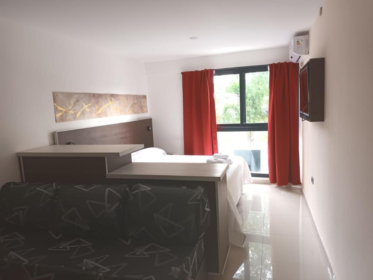 Golden Ross Hotel Villa Carlos Paz Ngoại thất bức ảnh