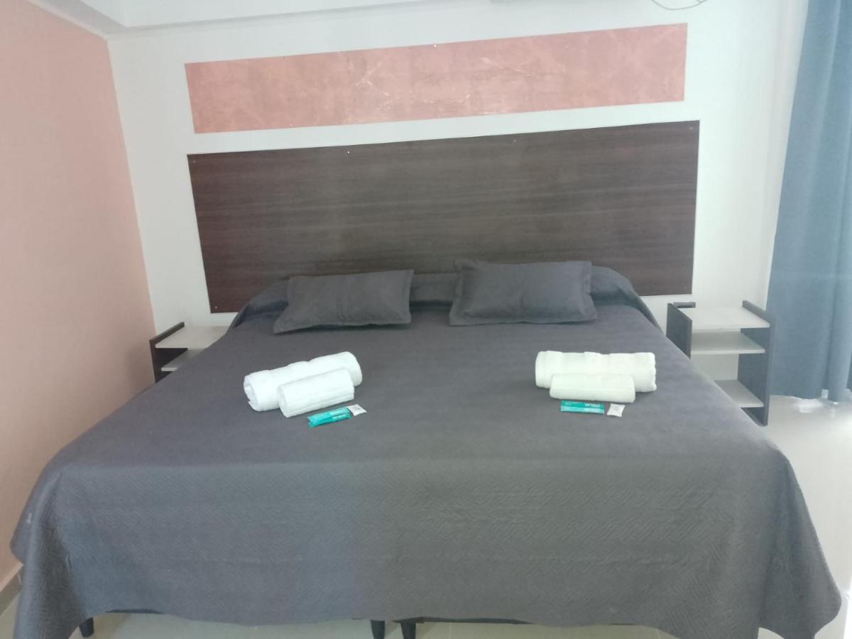 Golden Ross Hotel Villa Carlos Paz Ngoại thất bức ảnh