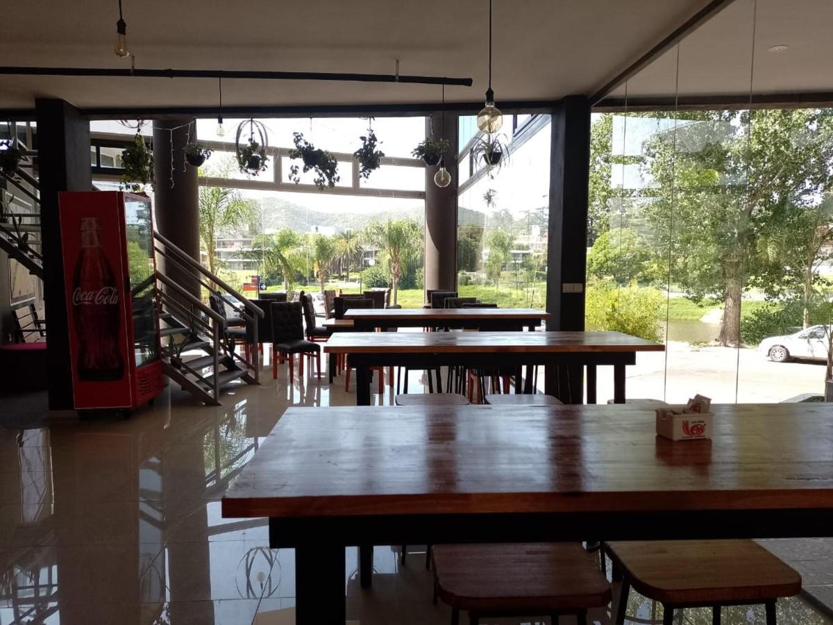 Golden Ross Hotel Villa Carlos Paz Ngoại thất bức ảnh