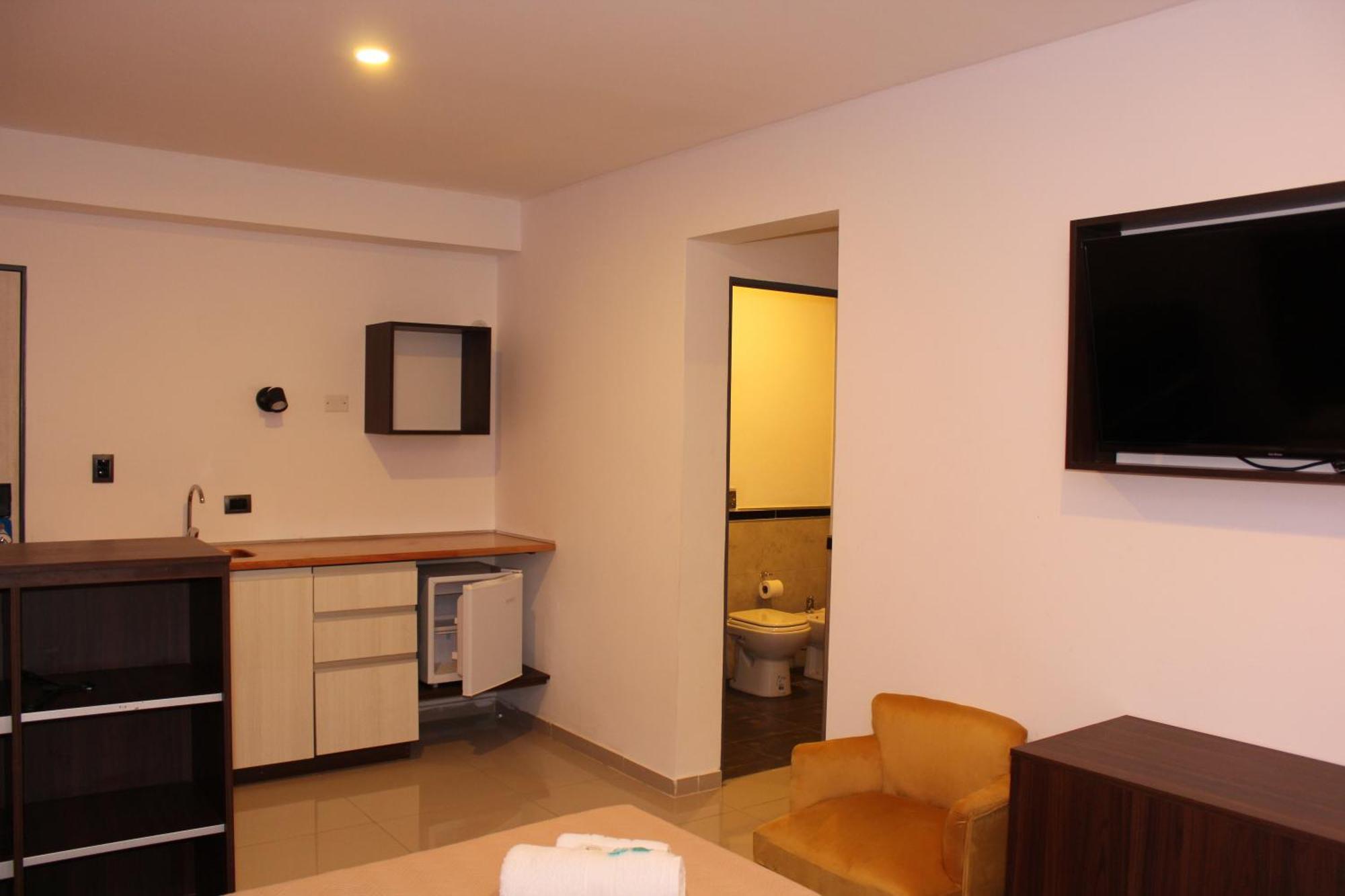 Golden Ross Hotel Villa Carlos Paz Ngoại thất bức ảnh