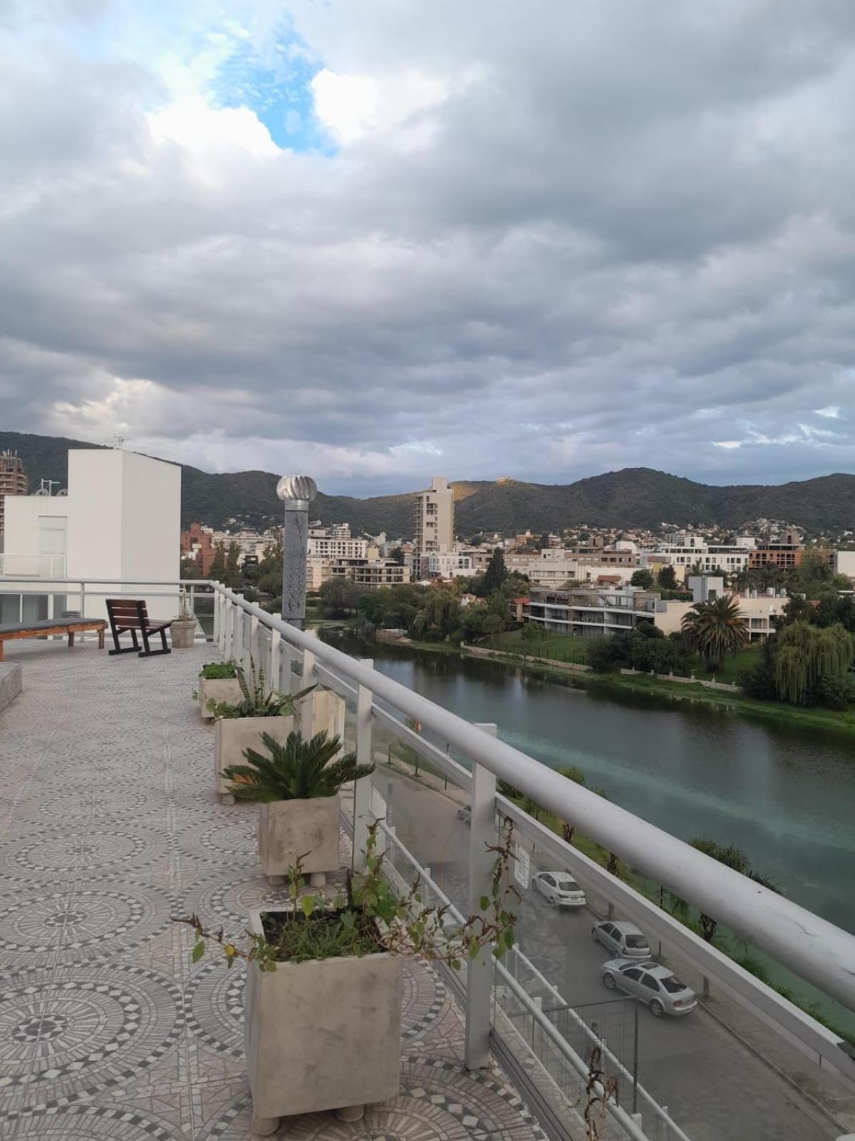 Golden Ross Hotel Villa Carlos Paz Ngoại thất bức ảnh